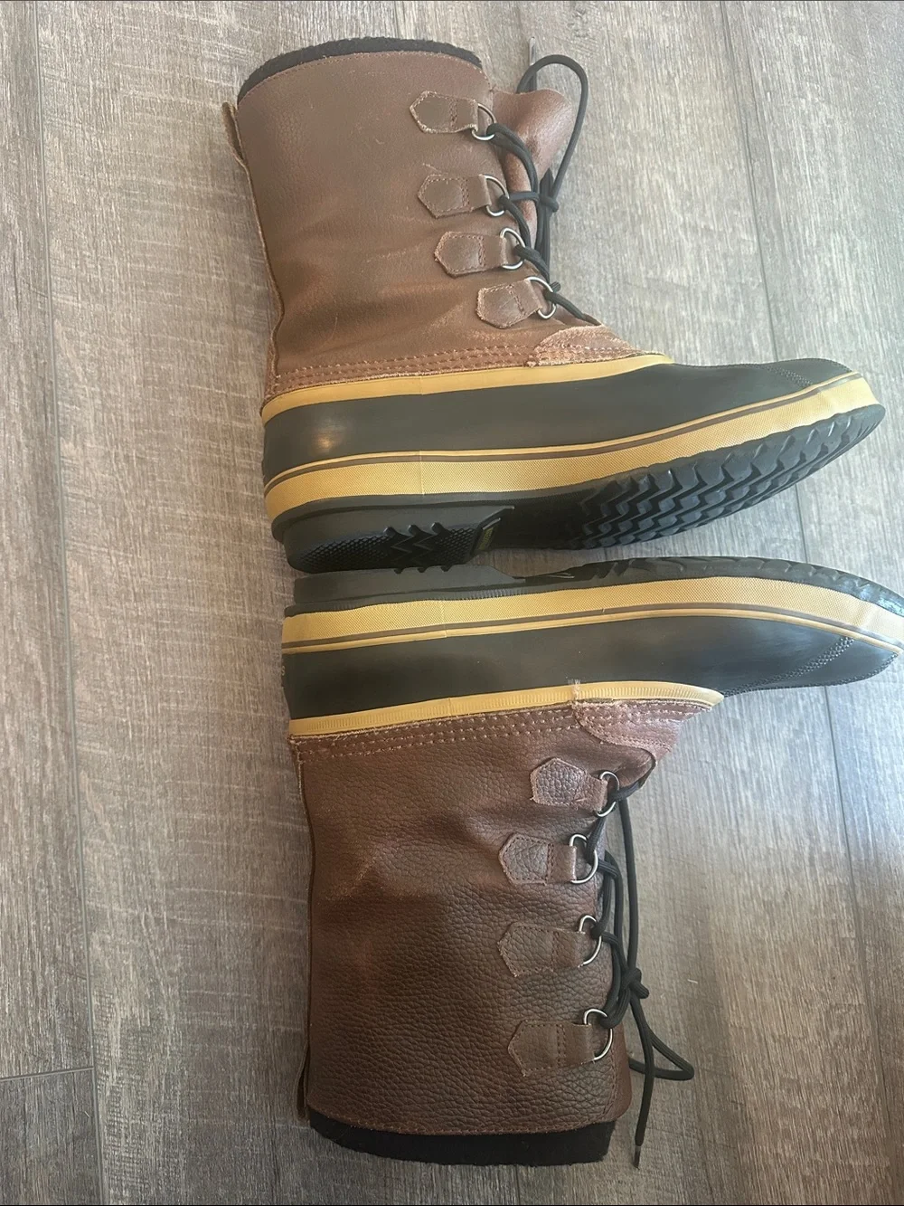 Sorel Brown and Black Waterproof Lace-Up Men’s Winter Boots